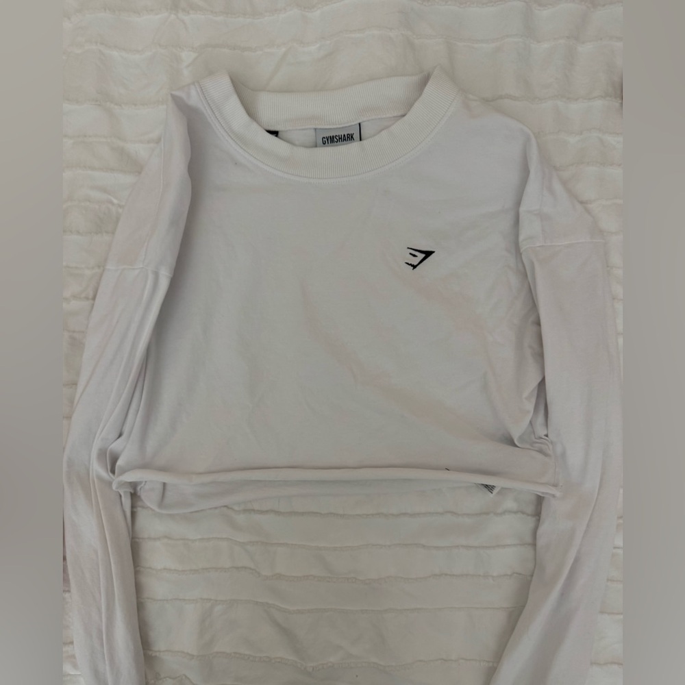 Gymshark White cropped long sleeve Top